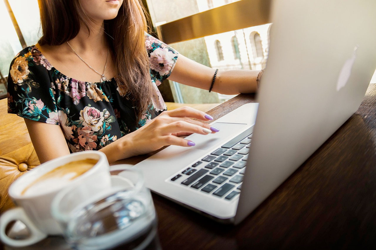 Benefits of using professional hosting services